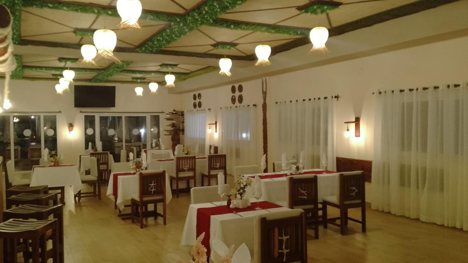 Bira Hotel Antsirabe Ngoại thất bức ảnh