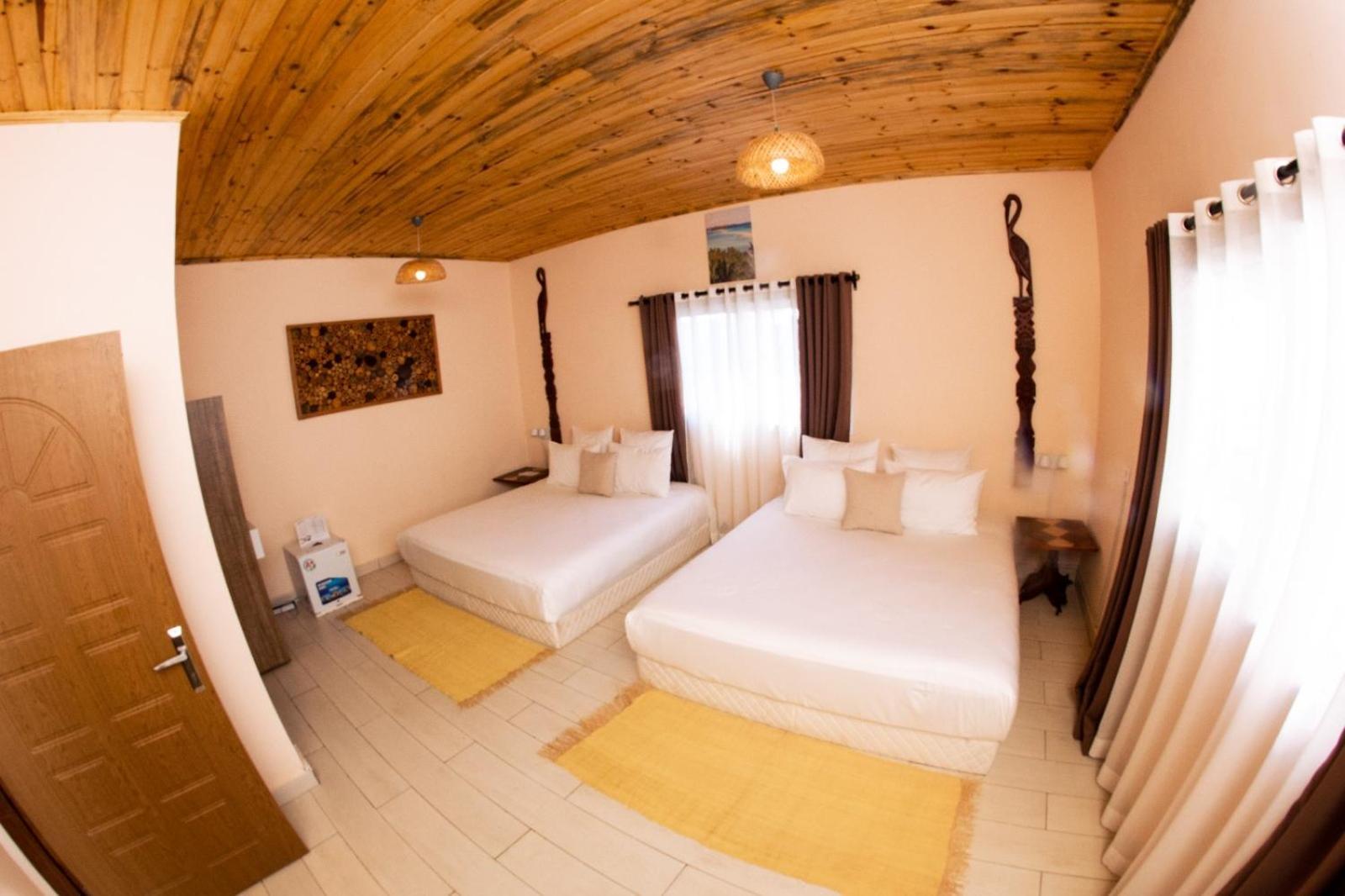 Bira Hotel Antsirabe Ngoại thất bức ảnh