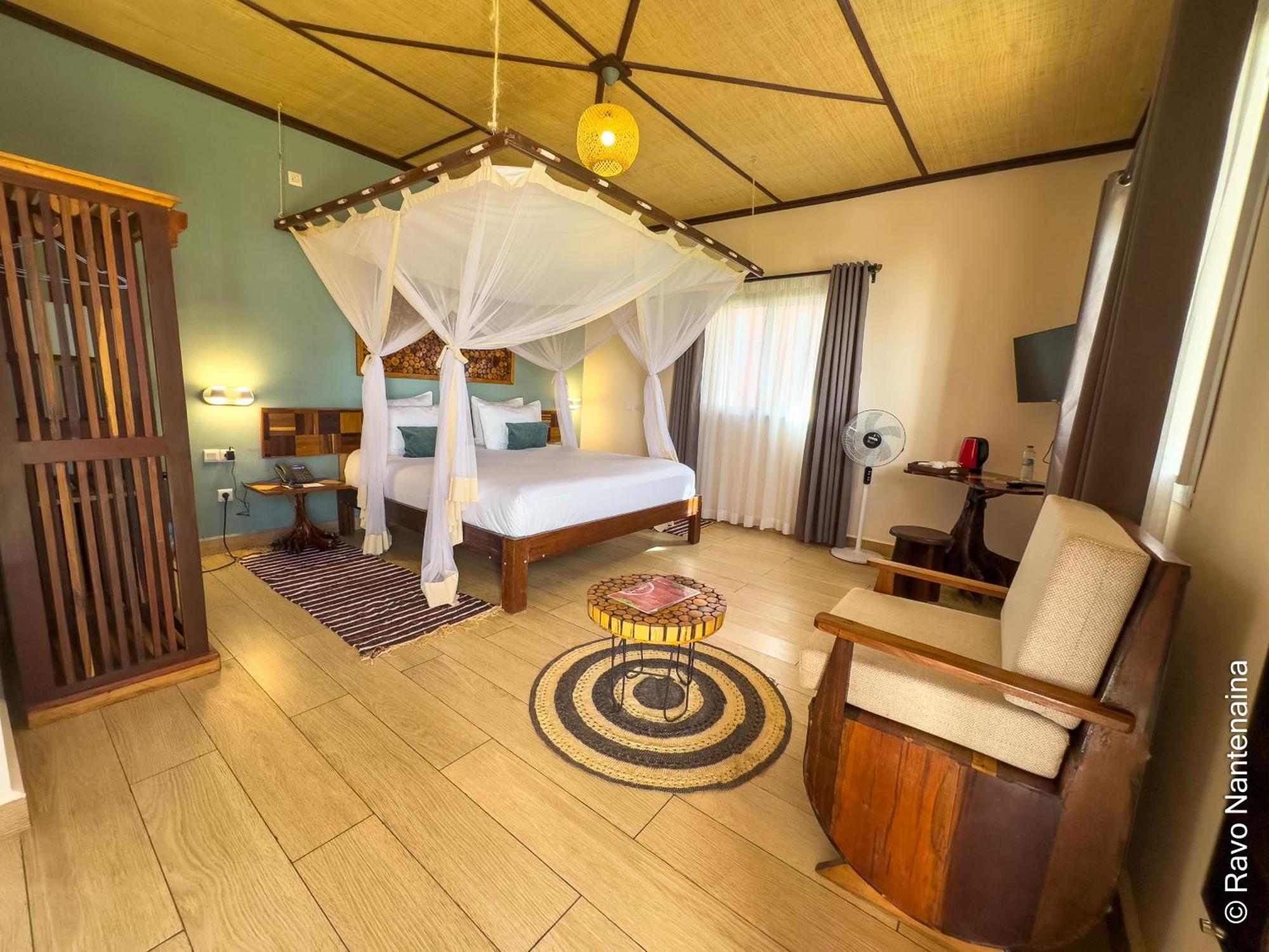 Bira Hotel Antsirabe Ngoại thất bức ảnh