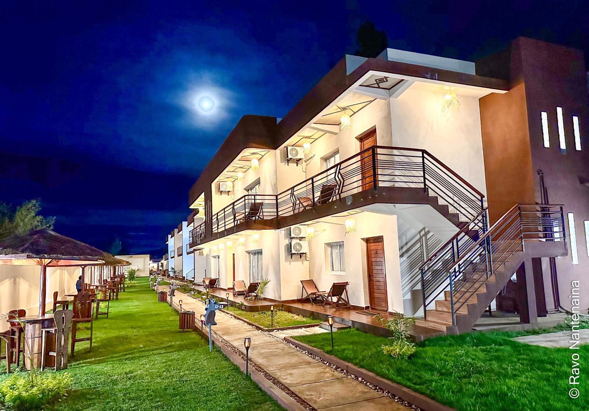 Bira Hotel Antsirabe Ngoại thất bức ảnh