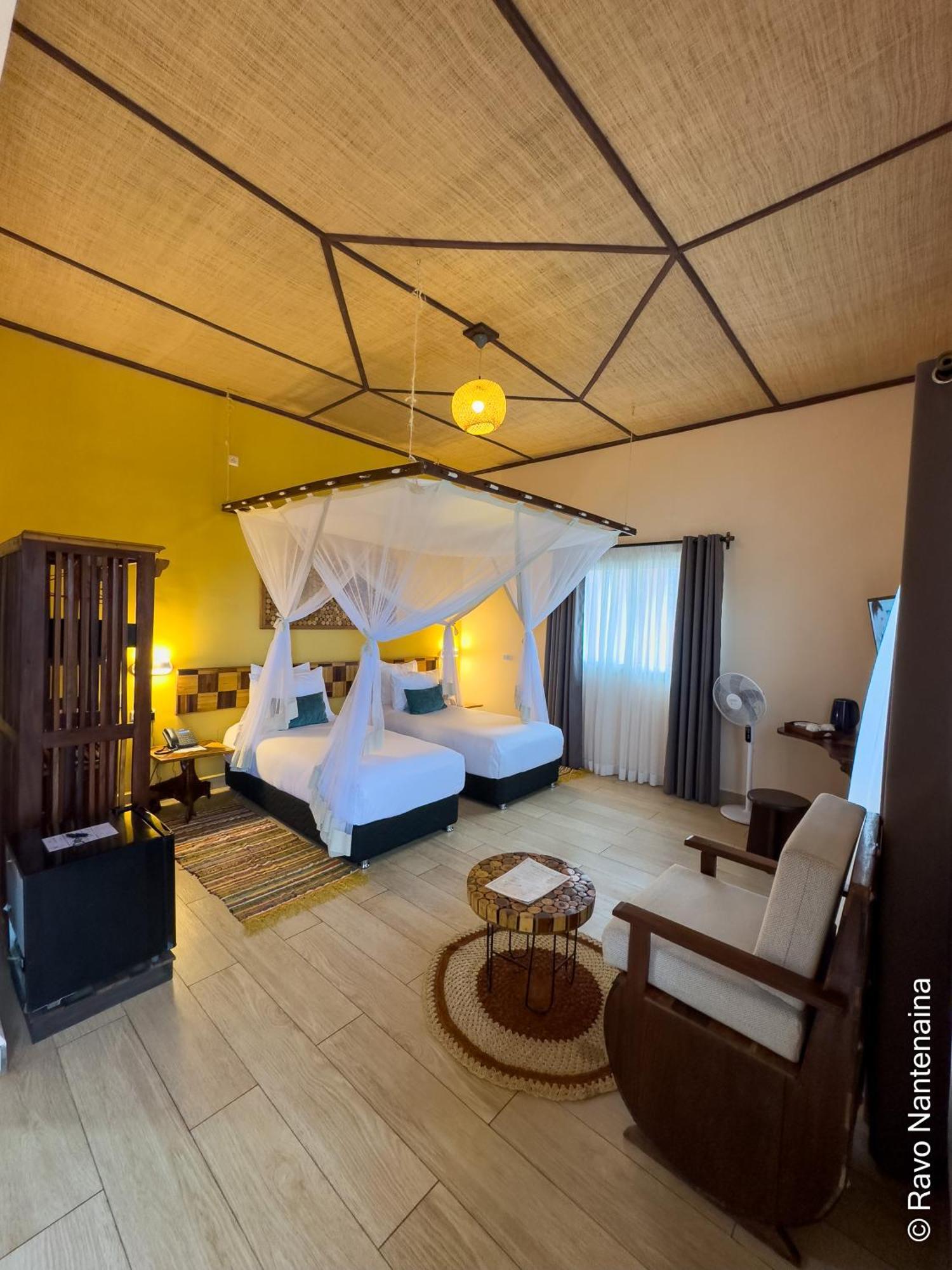 Bira Hotel Antsirabe Ngoại thất bức ảnh